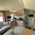 Les Brillas Les Moutiers