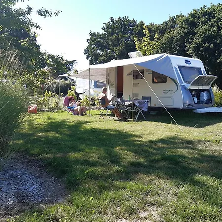 Les Brillas Parque de Campismo