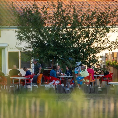 Campingplads Les Brillas Les Moutiers