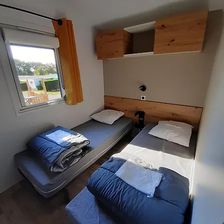 Campsite Les Brillas Les Moutiers