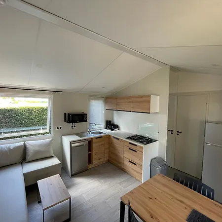 Campsite Les Brillas Les Moutiers