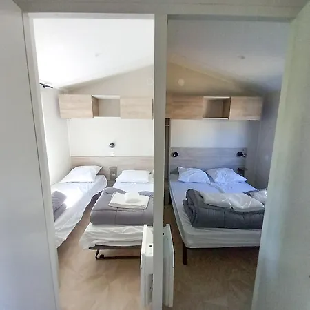 Les Brillas Camping Les Moutiers