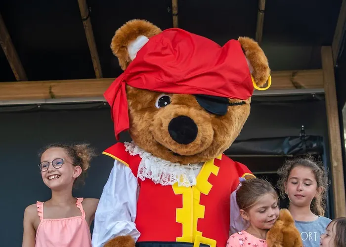 Les Brillas Parque de Campismo Les Moutiers