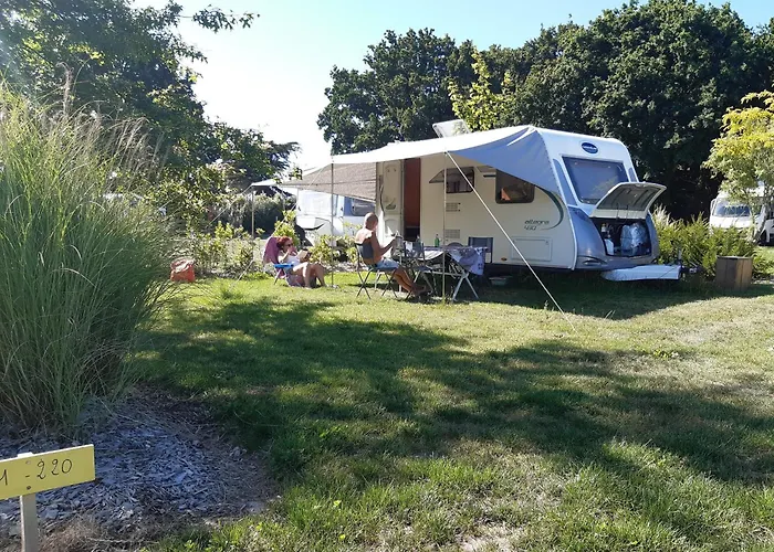 Les Brillas Parque de Campismo