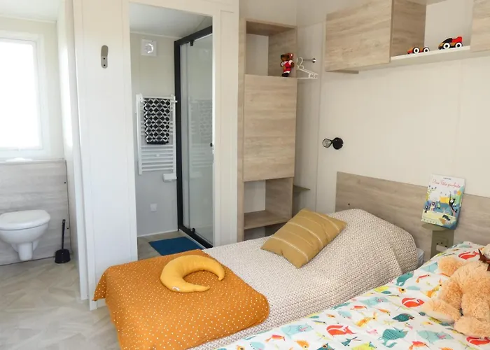 Camping Les Brillas Les Moutiers